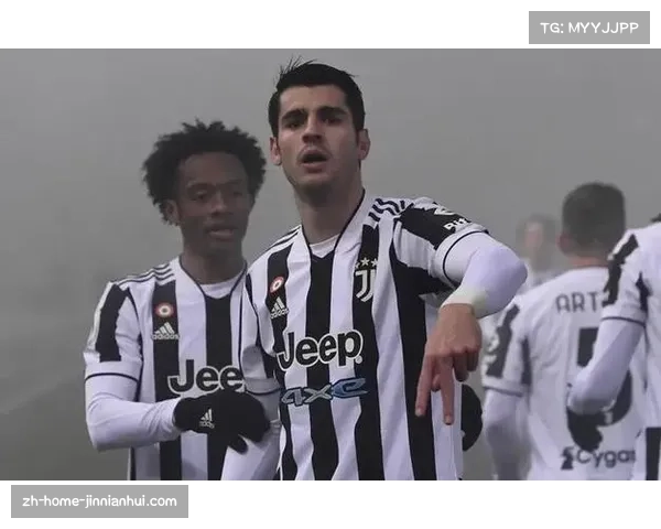 摩纳哥反击中的传球线路选择：巴洛贡支点作用与边路插上时机